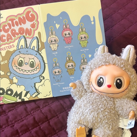 The Monsters Exciting Macaron Plush Toy - Cream! Lafufu! Box included! - Picture 4 of 5